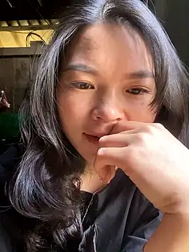 Snapshot of Annhiene chatting on 03-03-26, 03:57 Annhiene online show from 03-03-26, 03:57