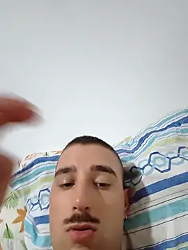 Snapshot of straightdude99 chatting on 03-01-26, 05:40 straightdude99 online show from 03-01-26, 05:40