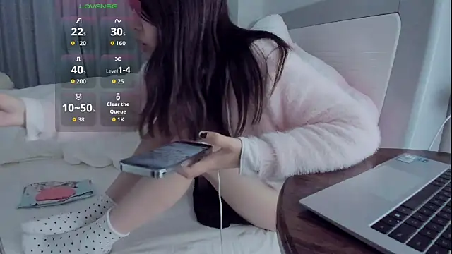 yuanlian66 online show from 03-12-26, 07:45