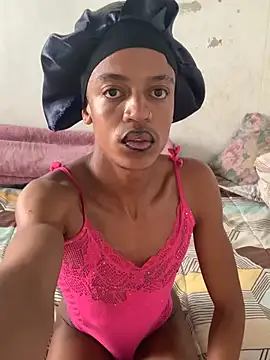 Kinky-Nicky04 online show from 04-13-26, 07:01