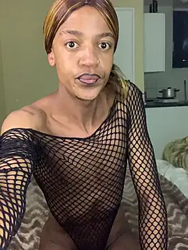 Snapshot of Kinky-Nicky04 chatting on 06-26-26, 03:34 Kinky-Nicky04 online show from 06-26-26, 03:34
