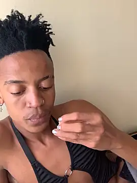 Kinky-Nicky04 online show from 03-11-26, 01:16