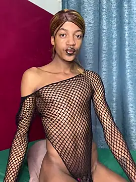 Snapshot of Kinky-Nicky04 chatting on 07-27-26, 08:32 Kinky-Nicky04 online show from 07-27-26, 08:32