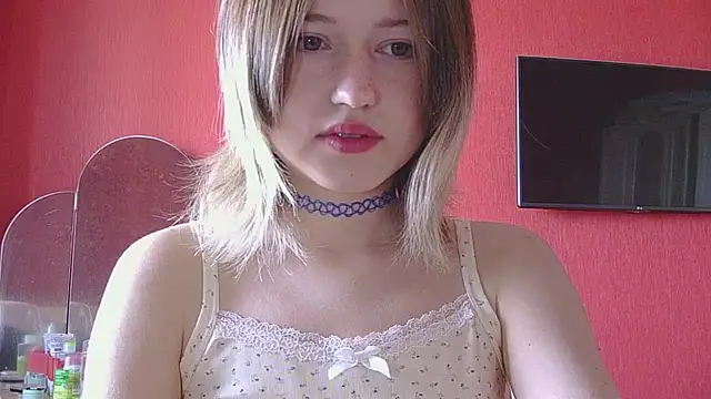 Snapshot of Beloved_Mary chatting on 05-20-26, 06:32 Beloved Mary online show from 05-20-26, 06:32