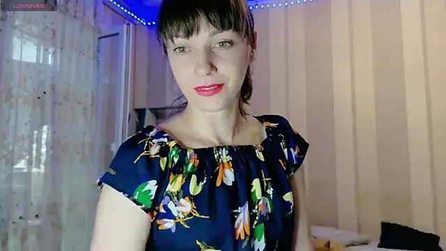 Snapshot of Candy_Spicyy chatting on 06-04-26, 04:11 Candy Spicyy online show from 06-04-26, 04:11