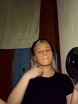 Glowing Jessica online show from 03-01-26, 01:11