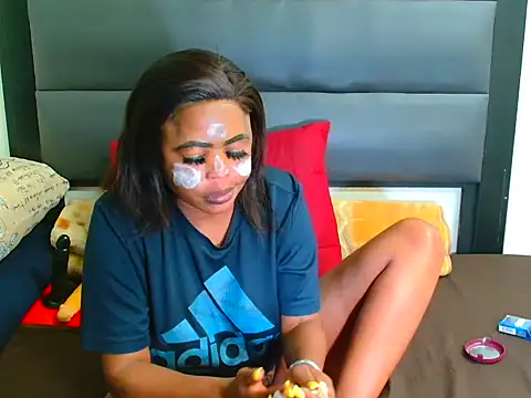 Snapshot of SpicyKittyxxx chatting on 04-04-26, 09:43 SpicyKittyxxx online show from 04-04-26, 09:43