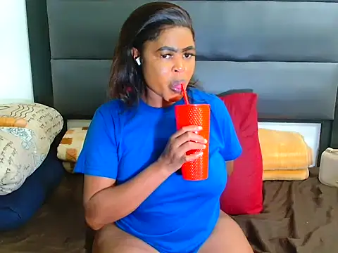 Snapshot of SpicyKittyxxx chatting on 04-01-26, 01:41 SpicyKittyxxx online show from 04-01-26, 01:41