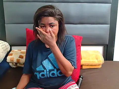 Snapshot of SpicyKittyxxx chatting on 04-01-26, 07:42 SpicyKittyxxx online show from 04-01-26, 07:42