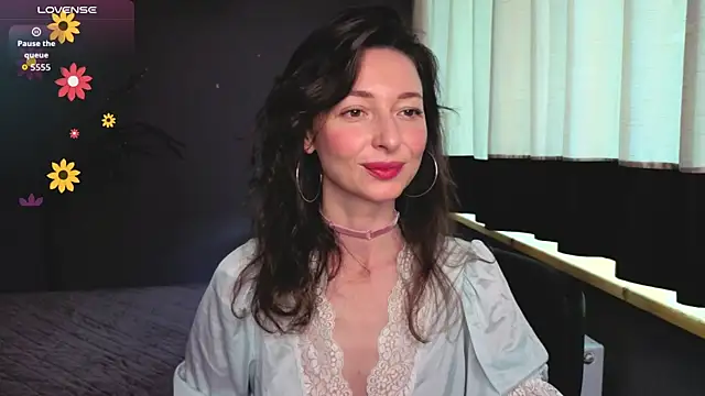 Snapshot of Kate_Millersi chatting on 05-12-26, 11:38 Kate Millersi online show from 05-12-26, 11:38