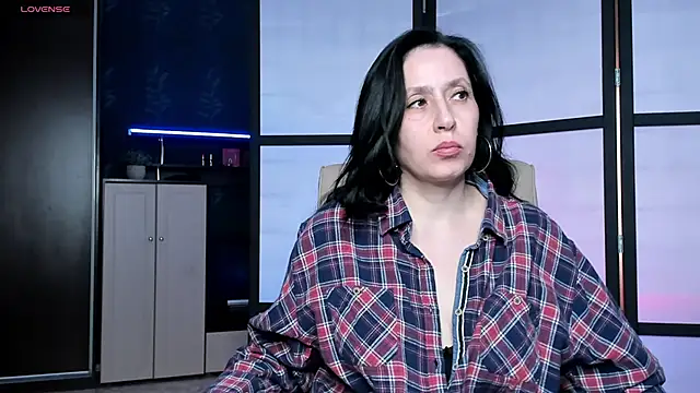 Lucky Milf online show from 04-02-26, 10:55