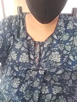 Tamillaxmi12 online show from 04-14-26, 05:45