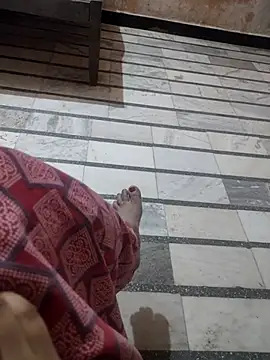 Snapshot of Tamillaxmi12 chatting on 03-01-26, 04:18 Tamillaxmi12 online show from 03-01-26, 04:18