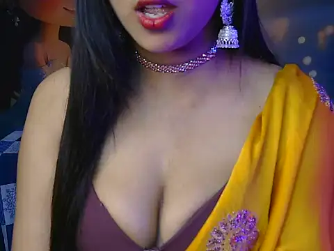Snapshot of its-samyara chatting on 05-28-26, 05:41 its-samyara online show from 05-28-26, 05:41