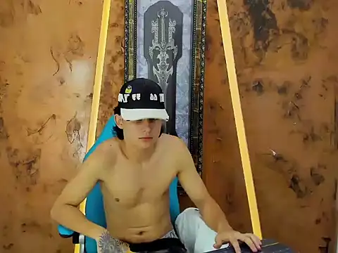 monky 0002 online show from 06-08-26, 01:28