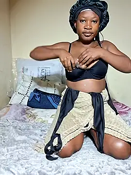 LillyXO2 online show from 06-29-26, 07:02