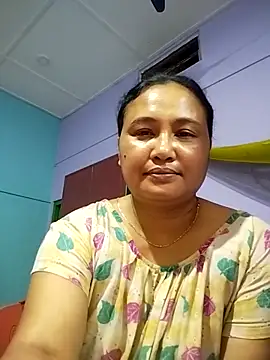 Snapshot of Rashi_bhabi chatting on 05-15-26, 01:31 Rashi bhabi online show from 05-15-26, 01:31