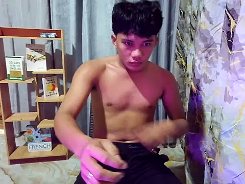 Snapshot of marksurelyhard chatting on 06-14-26, 03:19 marksurelyhard online show from 06-14-26, 03:19