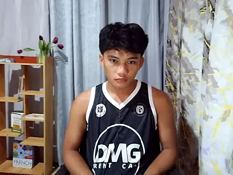 Snapshot of marksurelyhard chatting on 06-16-26, 05:13 marksurelyhard online show from 06-16-26, 05:13