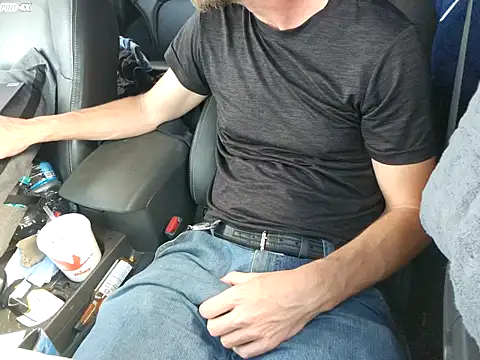 Snapshot of nineinchbronco chatting on 03-02-26, 07:54 nineinchbronco online show from 03-02-26, 07:54