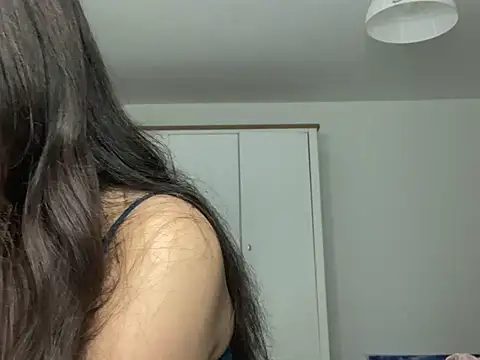 Ellamay06 online show from 04-09-26, 08:26