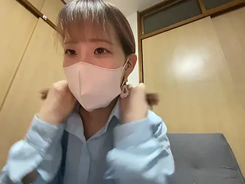 airi-ai0302 online show from 05-12-26, 04:35