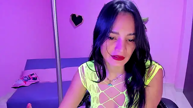 doll katiuska online show from 05-08-26, 12:09