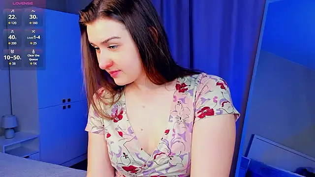 SueWolvin online show from 03-09-26, 06:44