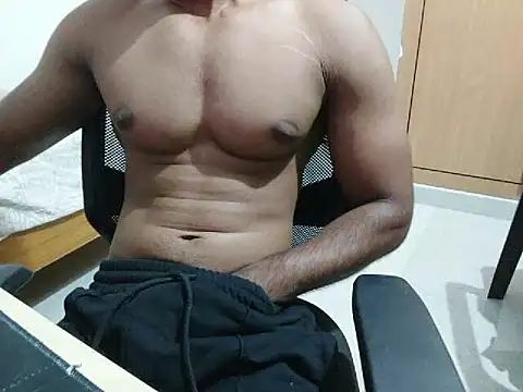 Snapshot of kratosTheHunk chatting on 05-04-26, 07:17 kratosTheHunk online show from 05-04-26, 07:17