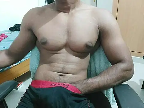 Snapshot of kratosTheHunk chatting on 06-29-26, 06:51 kratosTheHunk online show from 06-29-26, 06:51