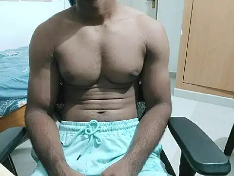 Snapshot of kratosTheHunk chatting on 06-20-26, 07:30 kratosTheHunk online show from 06-20-26, 07:30