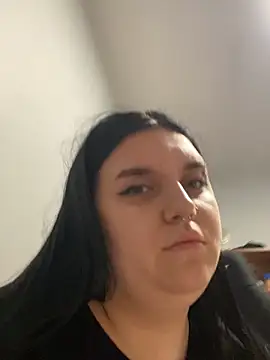 Luizaa004 online show from 03-09-26, 07:06