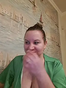 LaraHarper online show from 04-16-26, 09:37