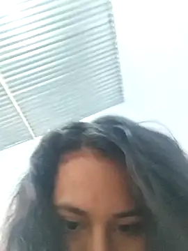 Ximenadeluxe online show from 03-03-26, 11:39