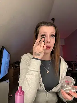 Snapshot of Johanna420 chatting on 03-03-26, 12:39 Johanna420 online show from 03-03-26, 12:39