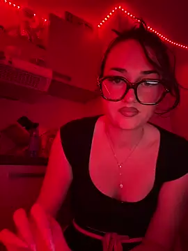 Claraaaaa06 online show from 03-16-26, 08:11