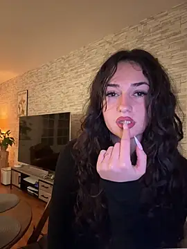 Claraaaaa06 online show from 03-06-26, 08:37