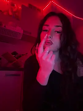 Claraaaaa06 online show from 03-11-26, 08:36