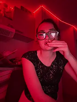 Claraaaaa06 online show from 03-30-26, 07:59