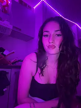 Claraaaaa06 online show from 03-04-26, 08:27