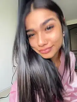 Bella Smithe online show from 03-07-26, 01:38