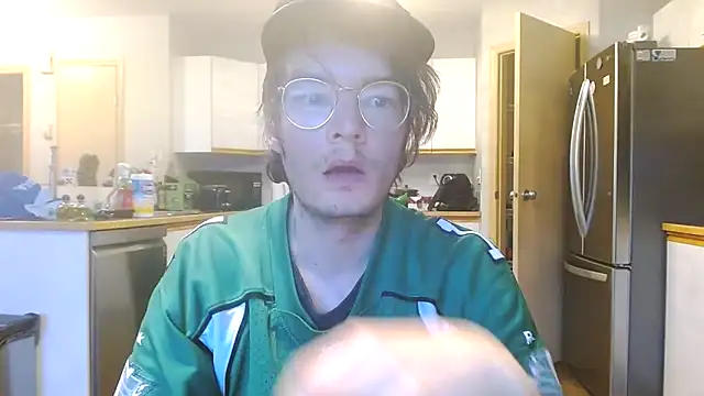 Snapshot of KinkyKittyBoy chatting on 03-10-26, 01:09 KinkyKittyBoy online show from 03-10-26, 01:09