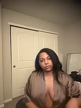 Snapshot of GoddessLiea chatting on 03-02-26, 04:24 GoddessLiea online show from 03-02-26, 04:24