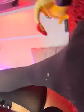 Taylor  0 online show from 04-10-26, 01:18