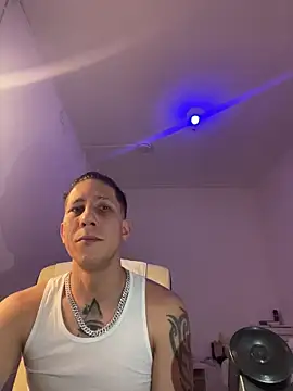 TitanNoir online show from 03-25-26, 06:35