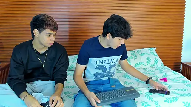 peakk twiinns online show from 03-21-26, 11:36