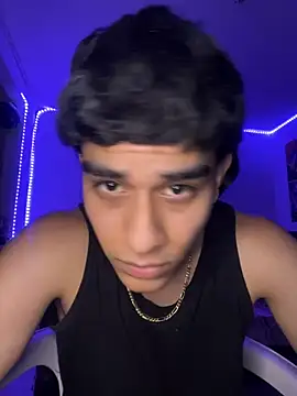 Snapshot of IronLatino chatting on 03-03-26, 04:08 IronLatino online show from 03-03-26, 04:08