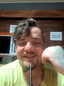Snapshot of vikingo3333 chatting on 03-27-26, 04:21 vikingo3333 online show from 03-27-26, 04:21