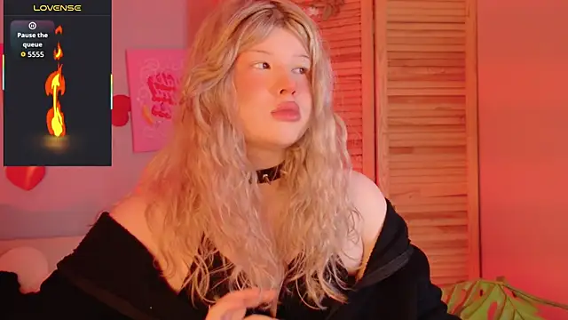 Snapshot of LilithNlsn chatting on 05-06-26, 12:14 LilithNlsn online show from 05-06-26, 12:14