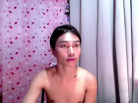 Snapshot of pinoymorenolover_xx chatting on 03-04-26, 01:19 pinoymorenolover xx online show from 03-04-26, 01:19